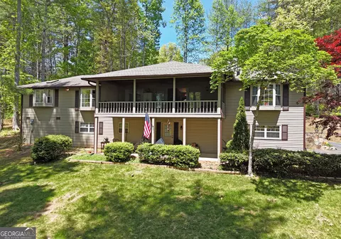 5139 Summer Wood Ln, Young Harris, GA 30582