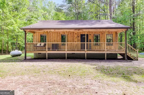 138 Hunters Lake Dr, Villa Rica, GA 30180