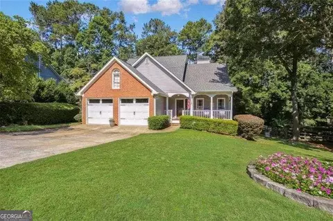623 Wedgewood Dr, Woodstock, GA 30189
