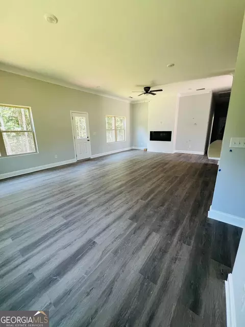 265 Green Commons Dr, Covington, GA 30016 photo 4