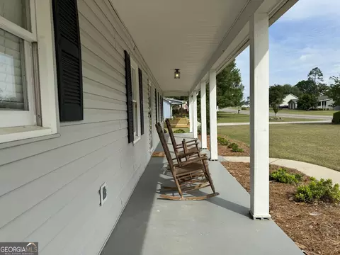 109 Mockingbird Dr, Dublin, GA 31021 photo 4