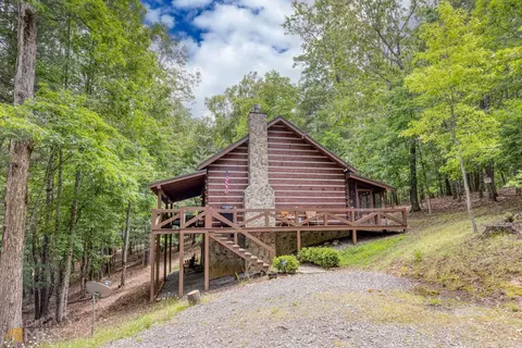 471 Chinkapin Dr, Blue Ridge, GA 30513