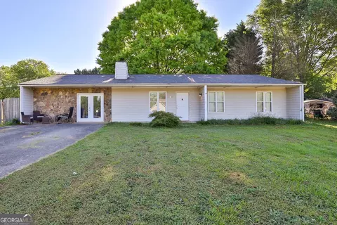 108 Sunnybrook Ln, Woodstock, GA 30188