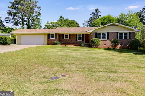 5458 Mill Valley Dr, Douglasville, GA 30135
