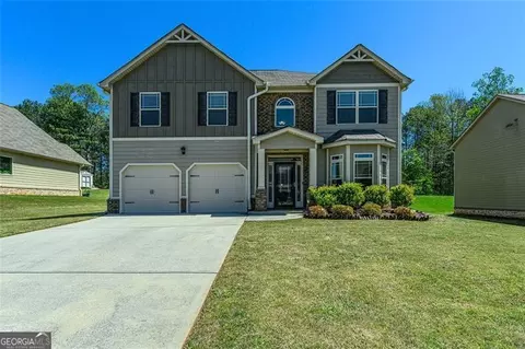 6930 Diamond Dr, Rex, GA 30273