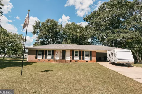 202 Mountain View Cir, Woodbury, GA 30293