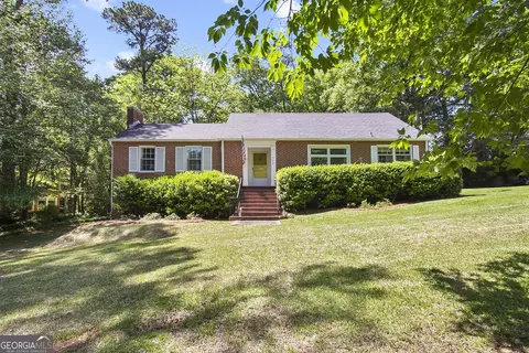 570 Emily Pl, Macon, GA 31204