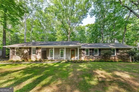 3374 Timber Lake Rd NW, Kennesaw, GA 30144