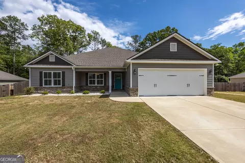 18 Ihagee Creek Cir, Fort Mitchell, AL 36856