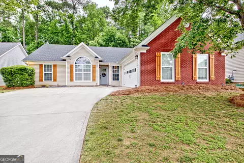 133 N Square Ln, Newnan, GA 30263