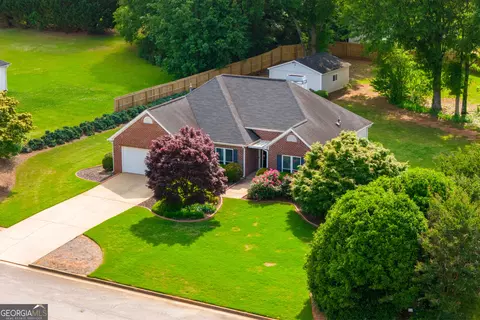 17 Thorne Berry Dr, Hampton, GA 30228
