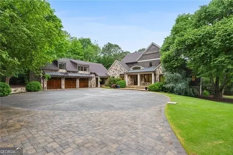 276 Farm Rd, Marietta, GA 30067