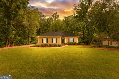 160 Morallion Hls, Peachtree City, GA 30269