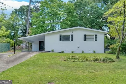 2710 Sherwood Rd, Smyrna, GA 30082