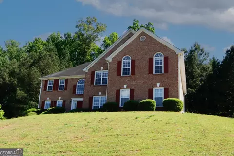 575 Wynmeadow Ct, Stone Mountain, GA 30087