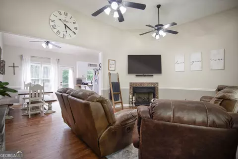 157 Hammock Rd, Waco, GA 30182 photo 9