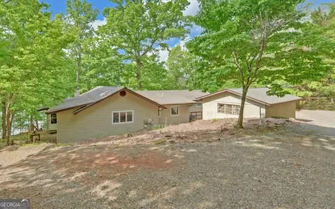 2365 Cedar Cliff Rd, Hiawassee, GA 30546