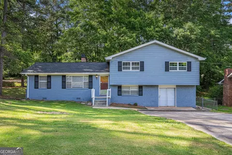 4104 Sioux Way, Stone Mountain, GA 30083
