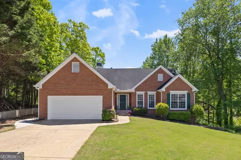 275 Dogwood View Ct, Suwanee, GA 30024