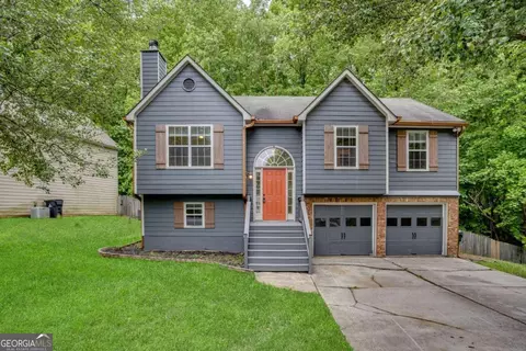 1060 Taso Trl, Acworth, GA 30101