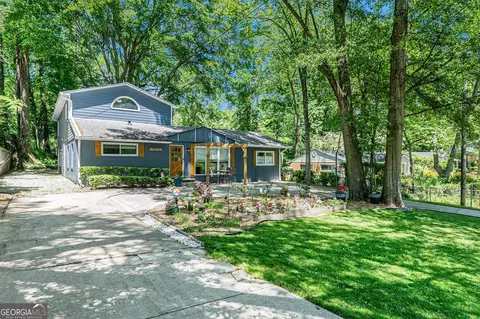 3082 Brook Dr, Decatur, GA 30033