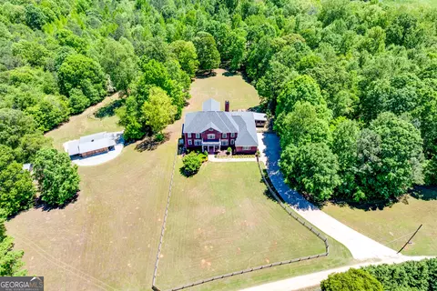 568 Barron Dr, Commerce, GA 30529 photo 6