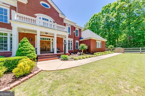 568 Barron Dr, Commerce, GA 30529 photo 5