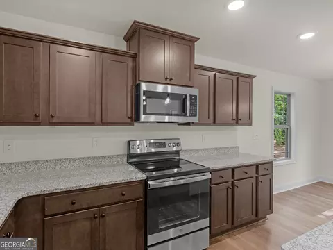 163 Coffey Rd, Barnesville, GA 30204 photo 9