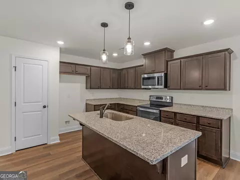 163 Coffey Rd, Barnesville, GA 30204 photo 10