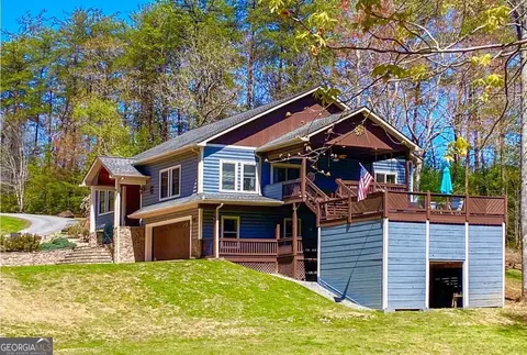 53 Breezy Brook Ln, Hayesville, NC 28904