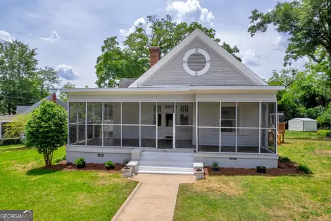 902 Summit Ave, Macon, GA 31211
