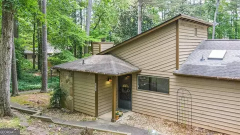 844 Bonnie Glen Dr SE #844, Marietta, GA 30067