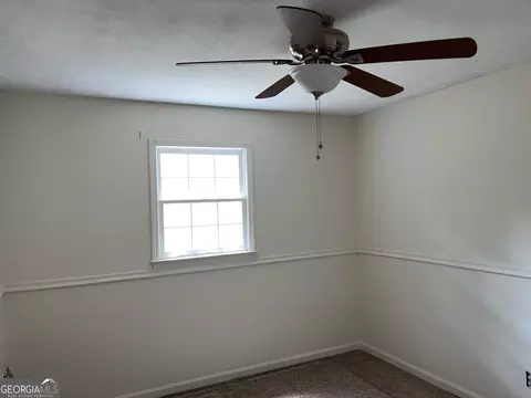 98 Terri Rd, Lagrange, GA 30240 photo 12