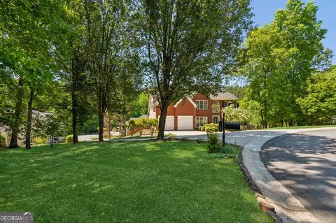 1155 Easy St, Suwanee, GA 30024