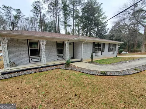 4145 Janice Dr, College Park, GA 30337