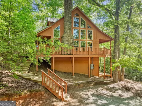 2239 Dean Mountain Rd, Cleveland, GA 30528