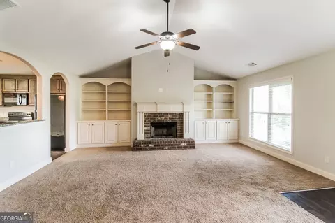 1923 Soque Cir, Jefferson, GA 30549 photo 5
