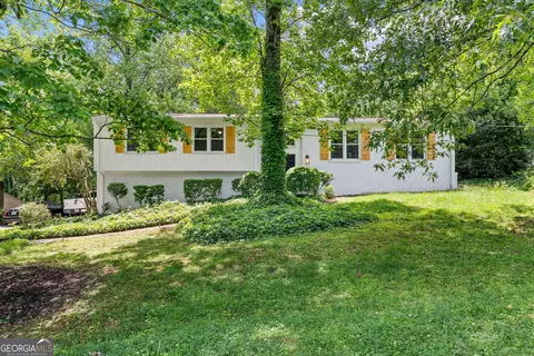3270 Wendwood Dr, Marietta, GA 30062