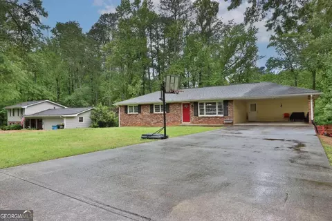 5491 Francis Dr SW, Lilburn, GA 30047