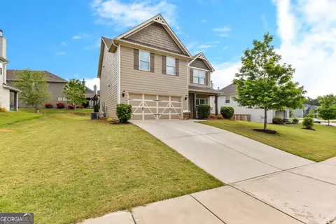 4 Collette Cv, Newnan, GA 30265