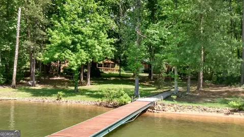 Undisclosed, Seneca, SC 29678 photo 16