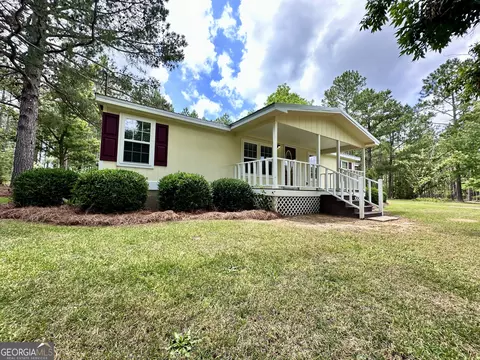 161 Rozar Goolsby Rd, Eastman, GA 31023