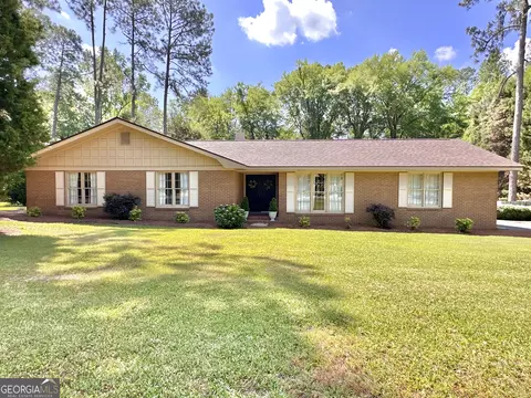 1321 5th Ave, Eastman, GA 31023