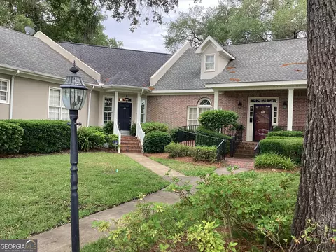 798 Mallery St #47, St. Simons, GA 31522
