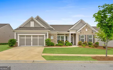102 Little Gem Ct, Griffin, GA 30223