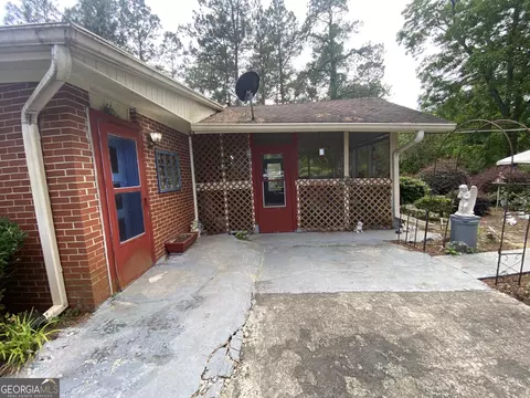 251 E Beech St, Cochran, GA 31014 photo 8