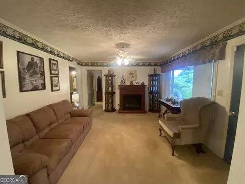 251 E Beech St, Cochran, GA 31014 photo 17