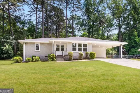 2825 Templar Knight Dr, Tucker, GA 30084