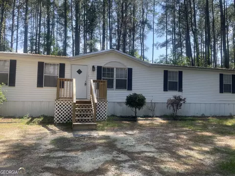 1714 Brook Run Dr, Register, GA 30452