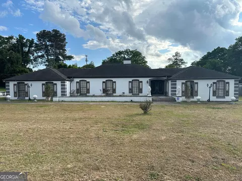 2948 Malibu Dr, Macon, GA 31211